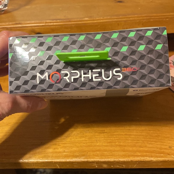 MORPHEUS TREMORS WIRELESS HEADPHONES - Picture 5 of 6